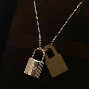 Hermes O Kelly necklace